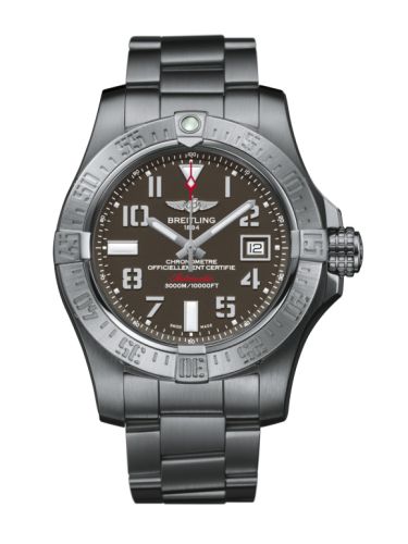 Breitling A1733110/F563/169A : Avenger II Seawolf Stainless Steel / Tungsten Gray / Bracelet