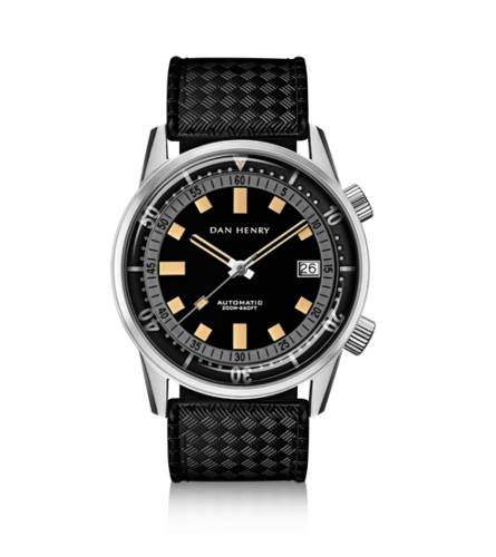 Dan Henry 1970-44-Grey : Dan Henry 1970 Automatic Diver 44 Black-Grey / Stainless Steel 