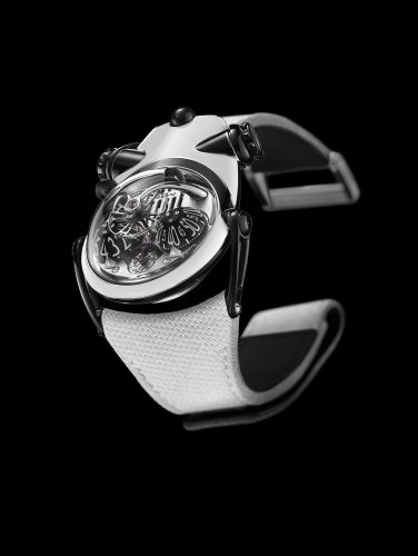 MB&F HM10-OW : Horological Machine N°10 Panda Only Watch