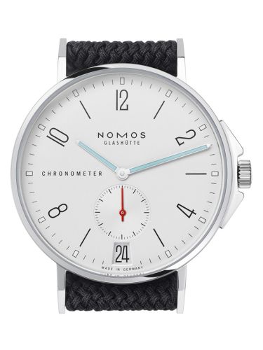 Nomos Glashütte 551.S1 : Ahoi Datum Chronometer WatchTime