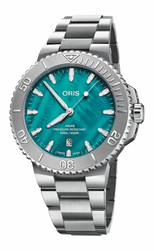 Oris 01 733 7789 4187-Set : Aquis Date 43.5 New York Harbor Limited Edition II