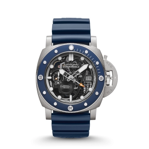 Panerai PAM01495 : Luminor Submersible 47 GMT DLMS Titanium / Skeleton