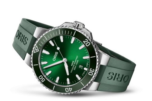 Oris 01 733 7787 4157-07 4 22 37FC : Aquis Date 41.5 Stainless Steel / Green / Rubber