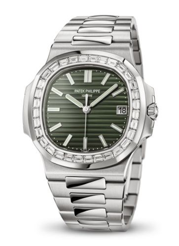 Patek Philippe 5711/1300A-001 : Nautilus 5711 Stainless Steel - Baguette / Green