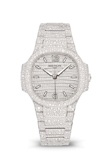 Patek Philippe 7118/1450G-001 : Nautilus 7118 Rose Gold / Snow-Set