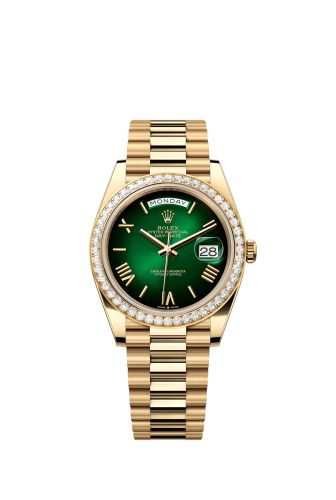 Rolex 28348RBR-0045 : Day-Date 40 Yellow Gold - Diamond / Green - Ombré