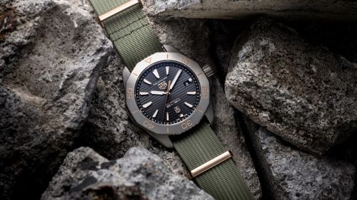 TAG Heuer WBP1181.FN8024 : Aquaracer Professional 200 Time + Tide Sundowner