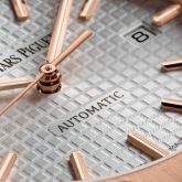 Audemars Piguet - 15400OR.OO.1220OR.02