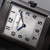 Jaeger LeCoultre 2548520 Reverso Classic Medium Thin Stainless