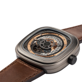 SevenFriday - P2/01